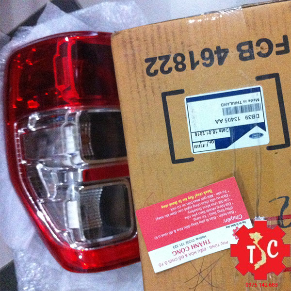 ĐÈN HẬU RANGER 2015
